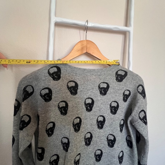 Catherine Malandrino Cashmere Skulls Sweater - Gray and Black - Size Small - - Picture 2 of 10